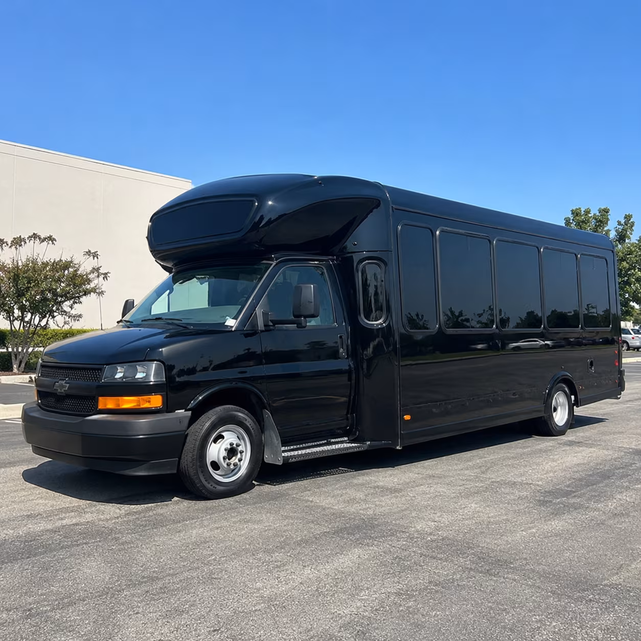 Little Rock Birthday, Sweet 16, & Quinceañera Party Bus Rentals