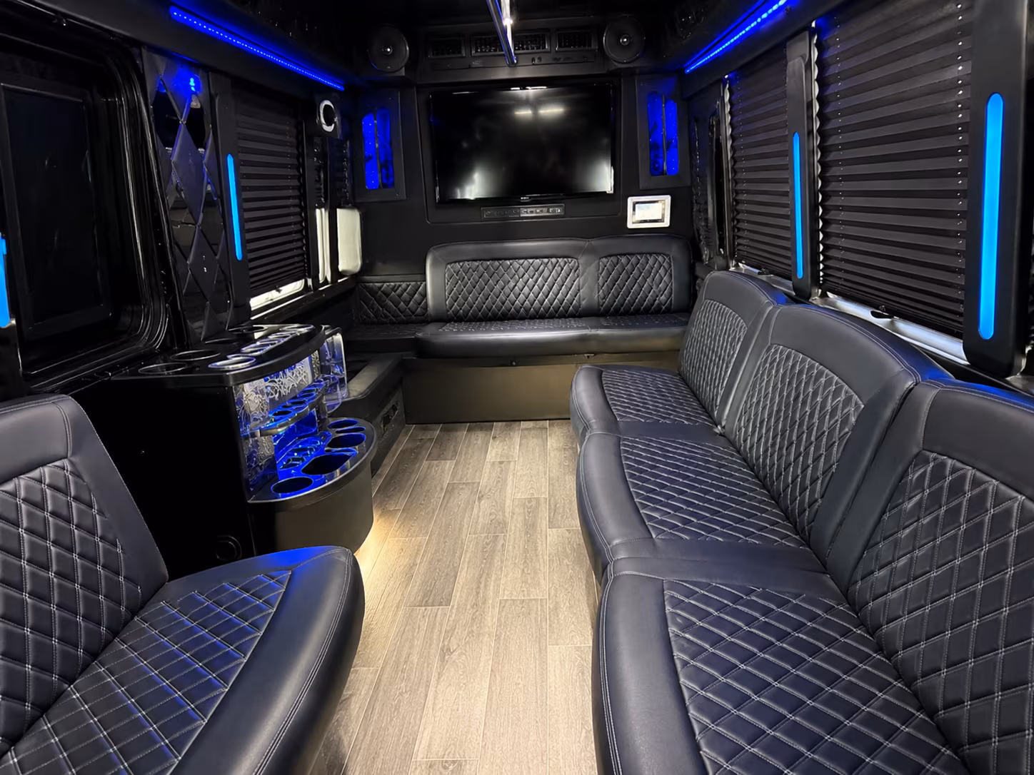 Little Rock Prom & Homecoming Transportation group transportation
