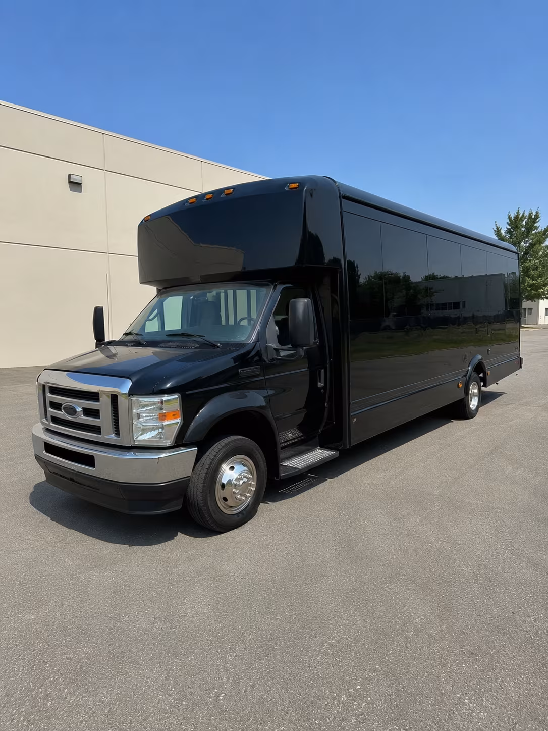 Little Rock Wedding Transportation party bus exterior