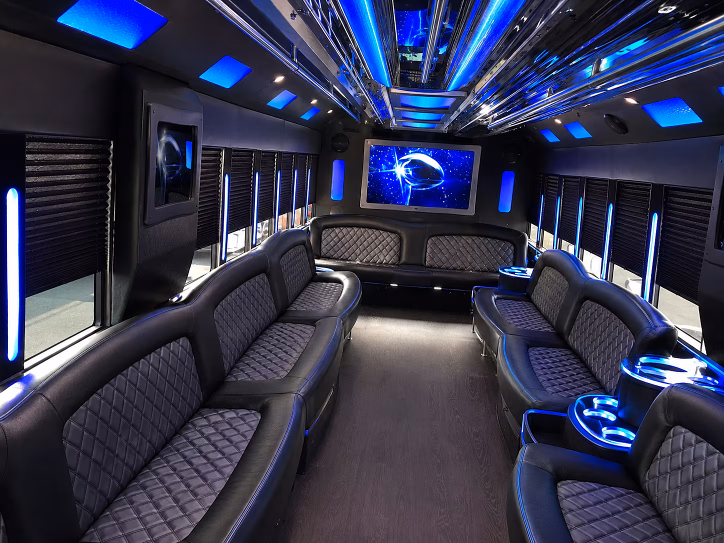 Little Rock Winery Tour & Pub Crawl Transportation party bus exterior